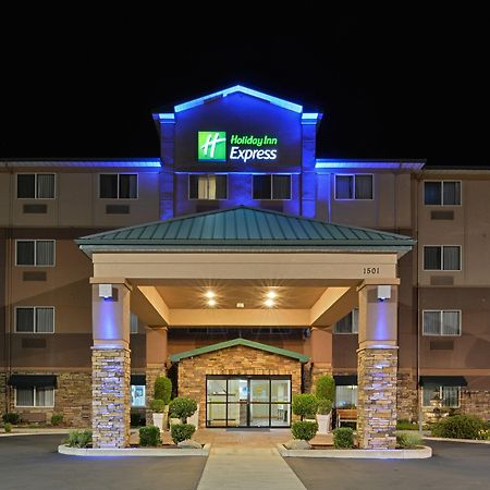 Clarion Pointe Medford Otel Dış mekan fotoğraf