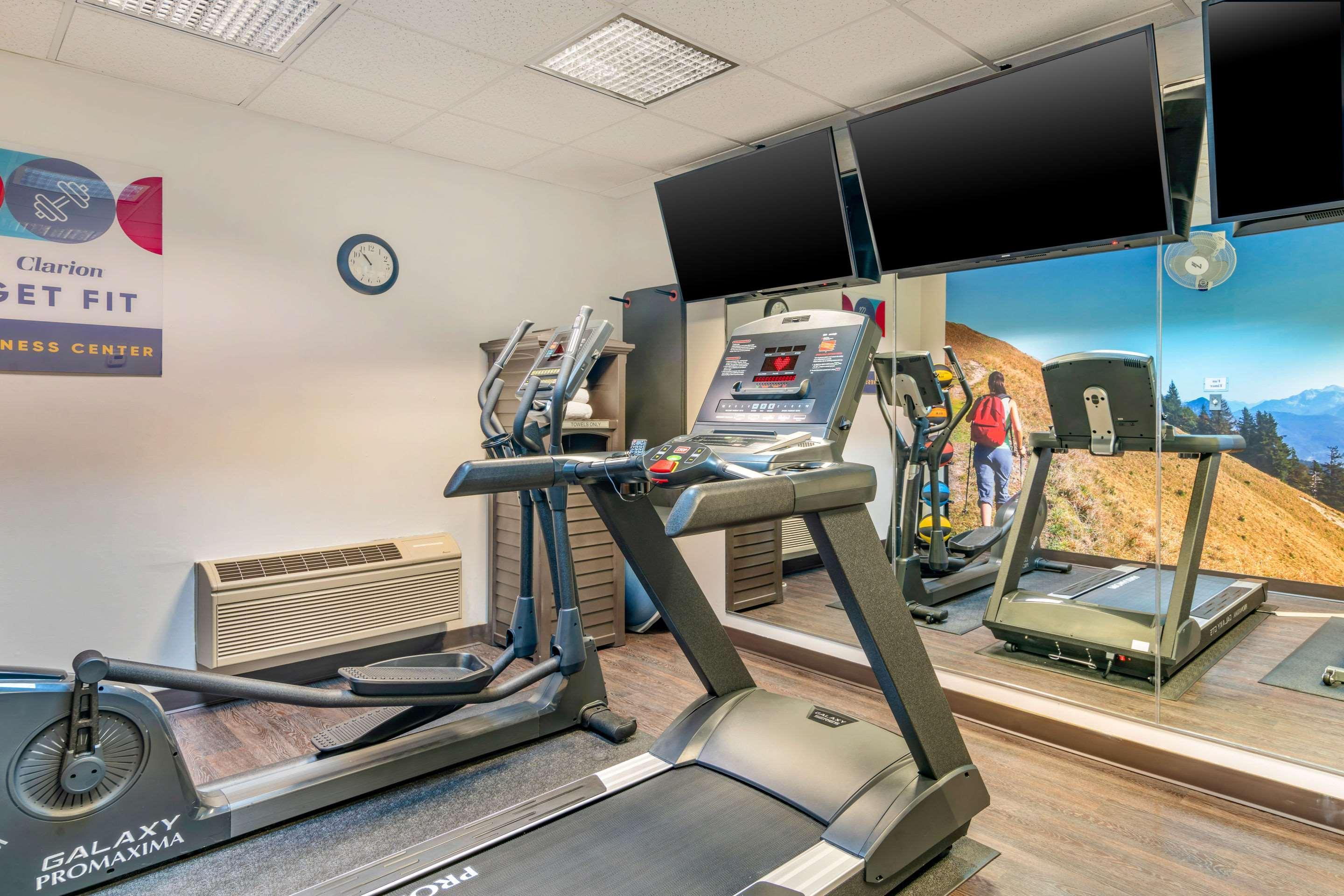 Clarion Pointe Medford Otel Dış mekan fotoğraf