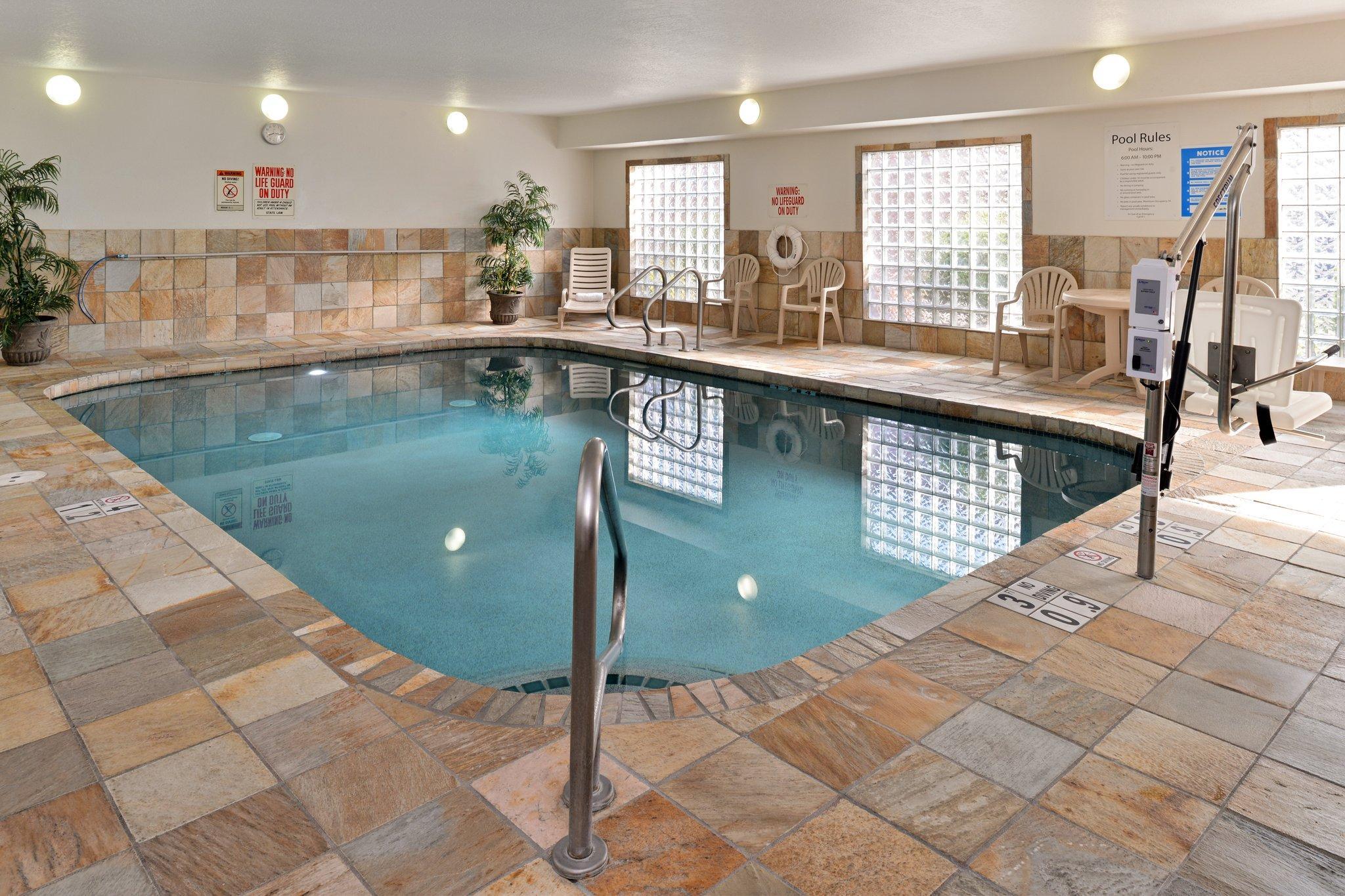 Clarion Pointe Medford Otel Dış mekan fotoğraf