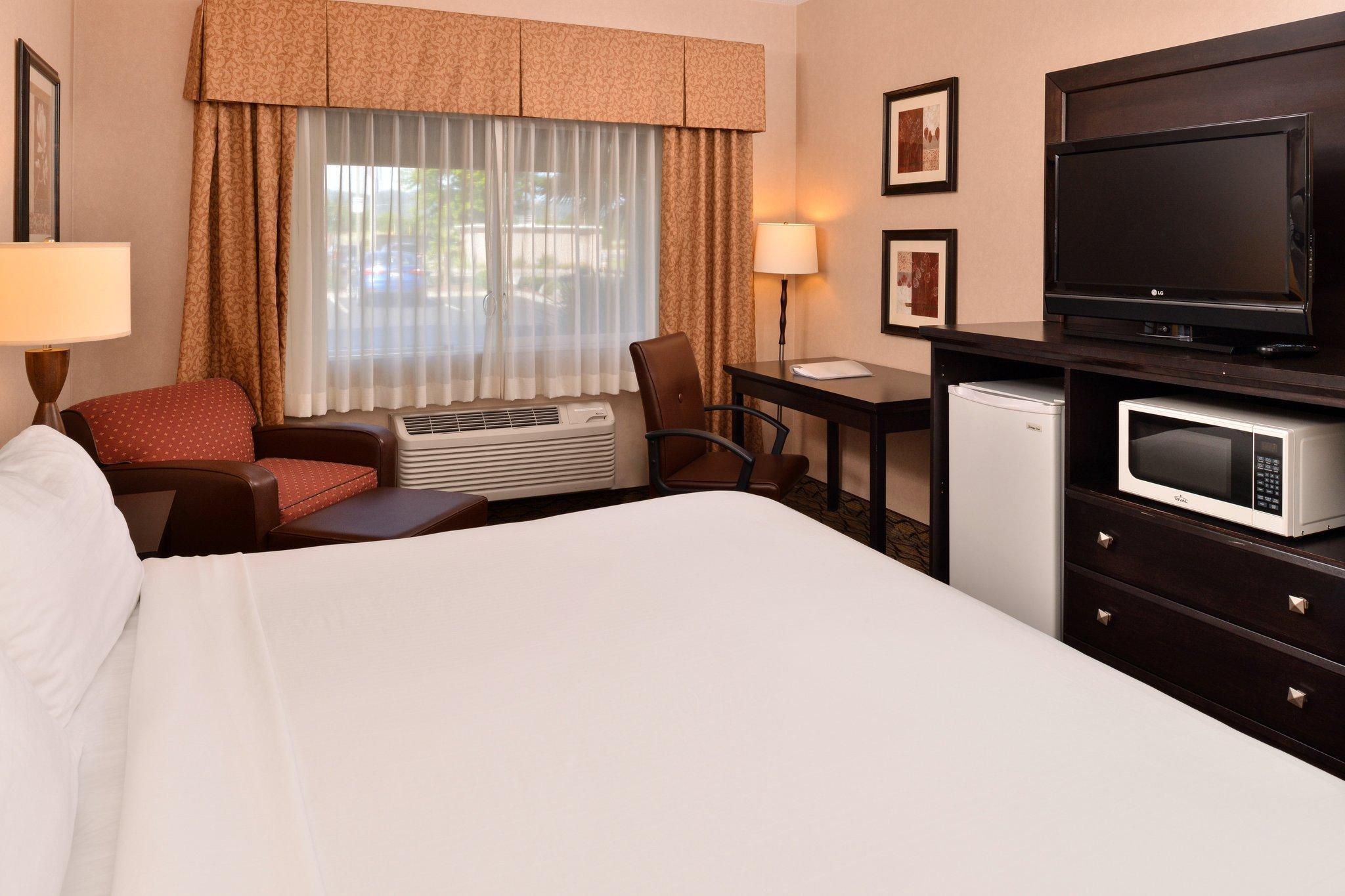 Clarion Pointe Medford Otel Dış mekan fotoğraf