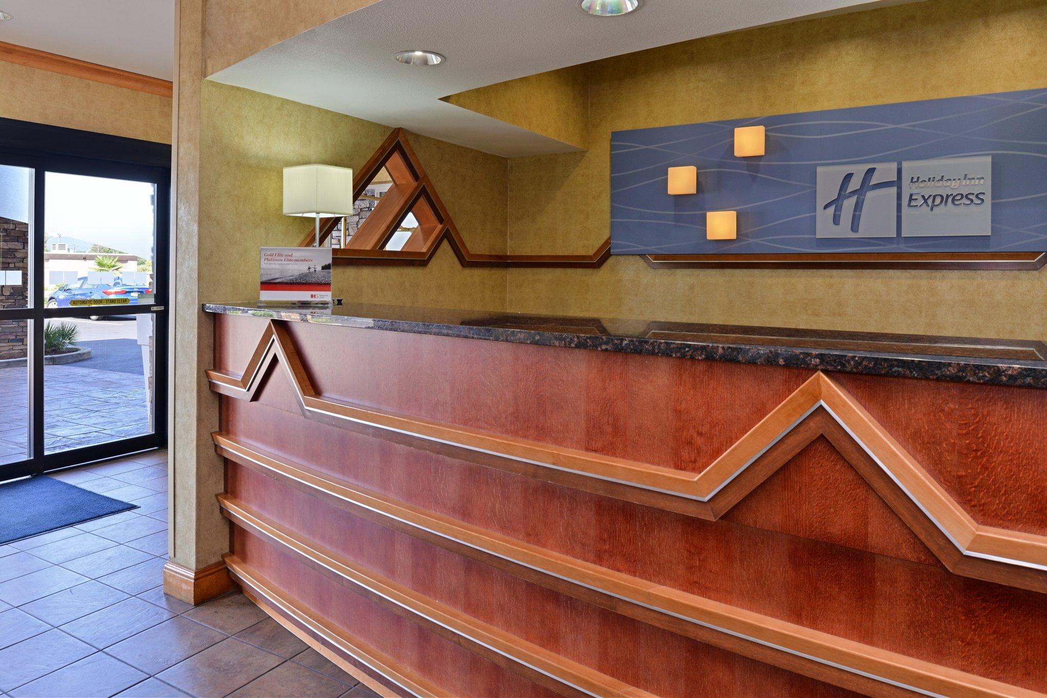 Clarion Pointe Medford Otel Dış mekan fotoğraf